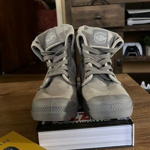 Palladium Gray shoes Size 7